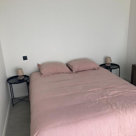 Le Nid Dardilly Hotell Exteriör bild